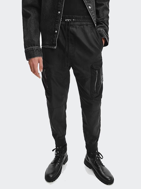 Calvin Klein Jeans Men\'s Mix Media Woven Cargo Pants in CK Black | Dapper  Street