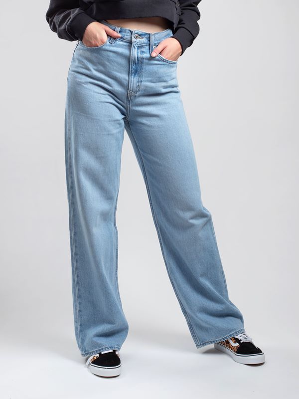 Levi's® Women's High Loose Jeans in Full Circle | Dapper Street